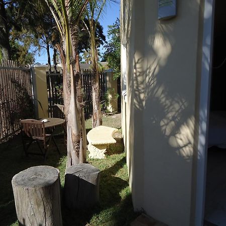 Hotel Kasa Nama Edgemead Habitación foto