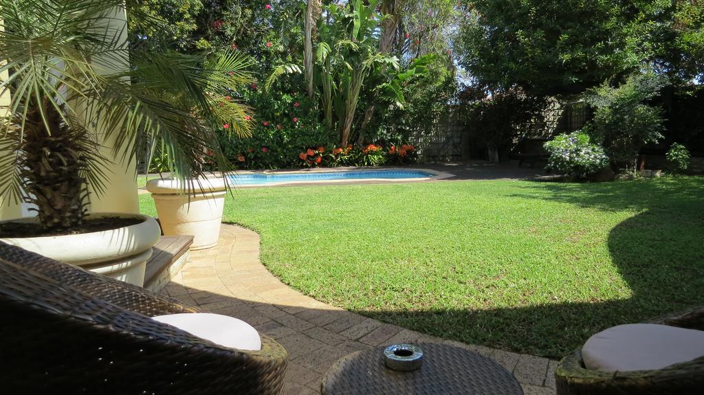Hotel Kasa Nama Edgemead Habitación foto